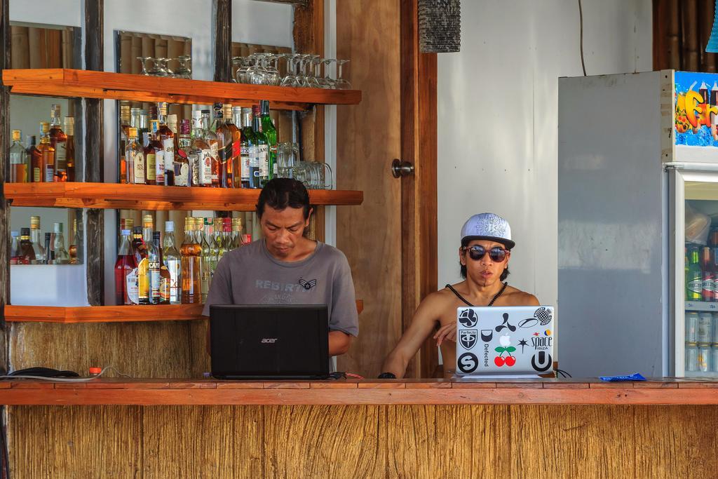 Phuphaya Seaview Resort - Adult Only Phi Phi-eilanden Buitenkant foto